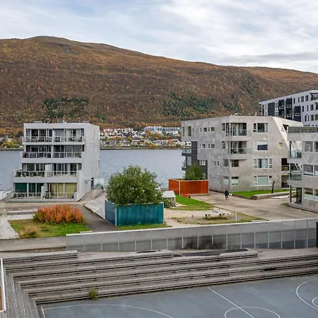 Polar Horizon Penthouse L L Sea View *