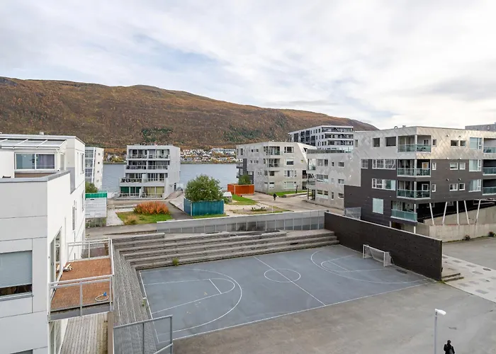 Polar Horizon Penthouse L L Sea View *