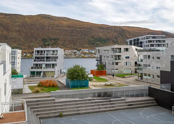 Polar Horizon Penthouse L L Sea View *